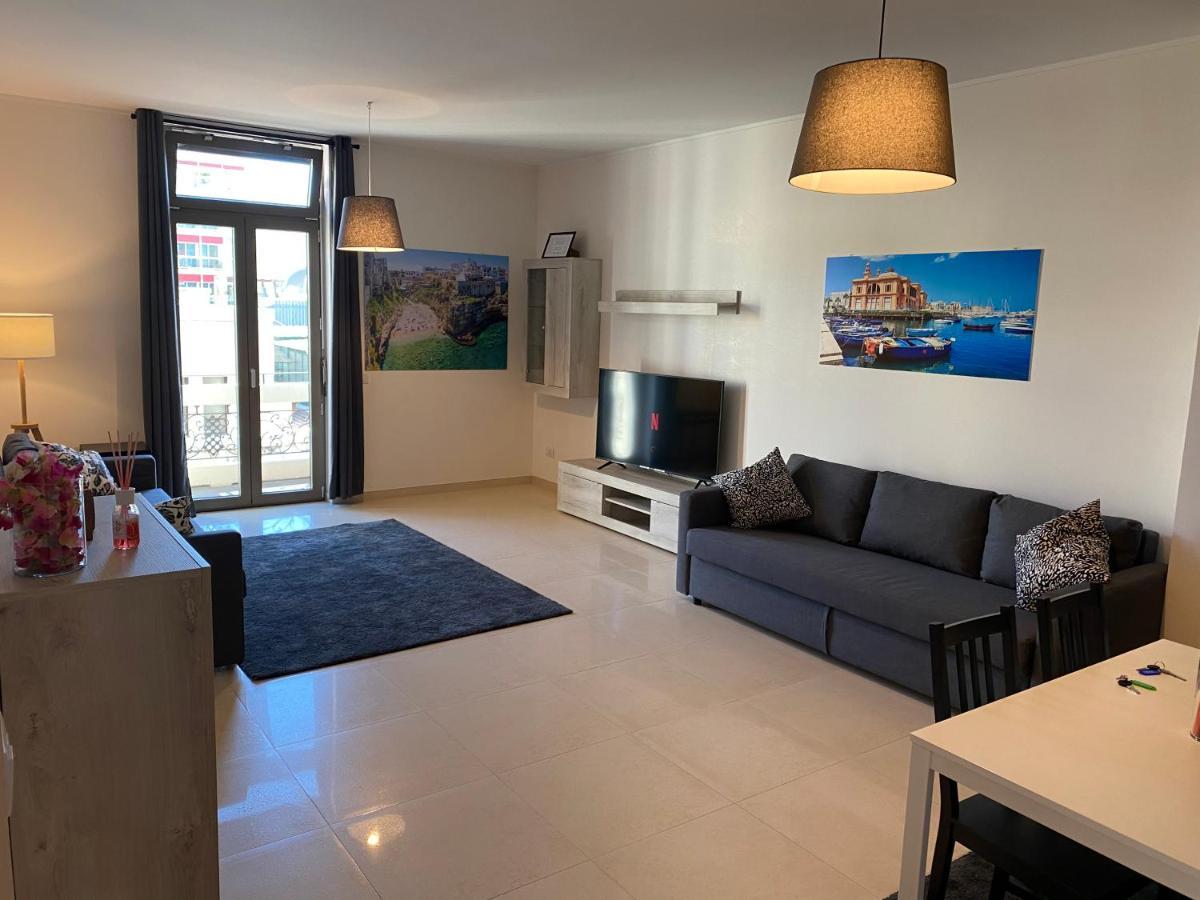 Berga Exclusive Suite 4 Барі Екстер'єр фото