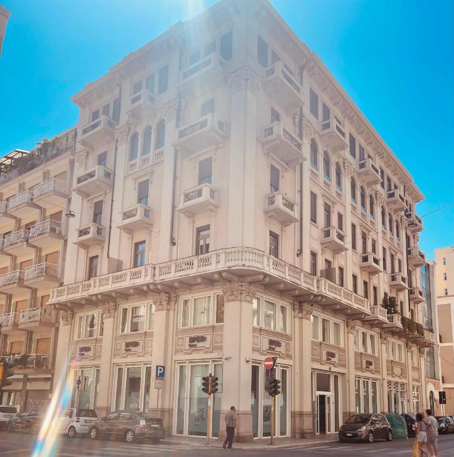 Berga Exclusive Suite 4 Барі Екстер'єр фото